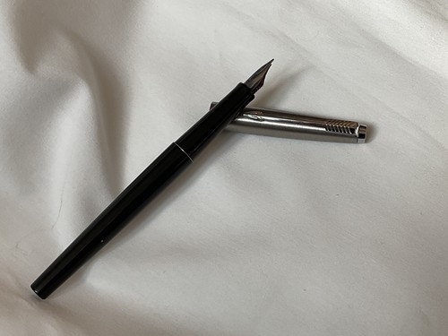Vtg parker fountain pen - parker,